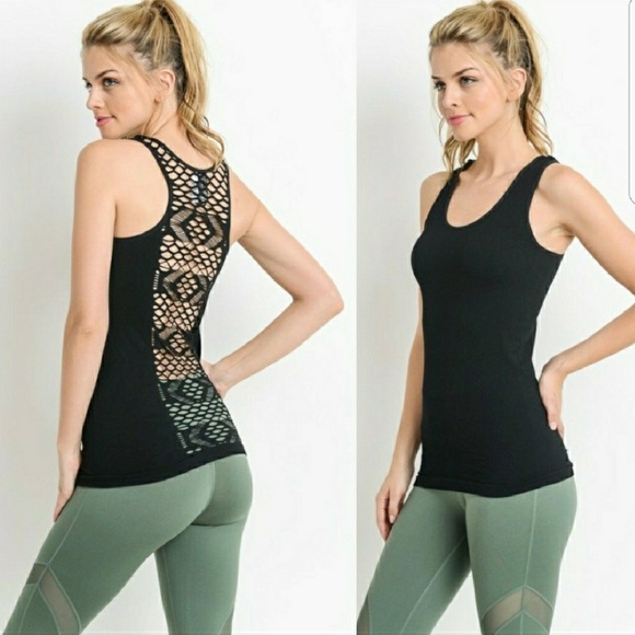 Last 1❗️S/M Black Ribbed Soft Workout Fishnet Tank - Picture 4 of 5